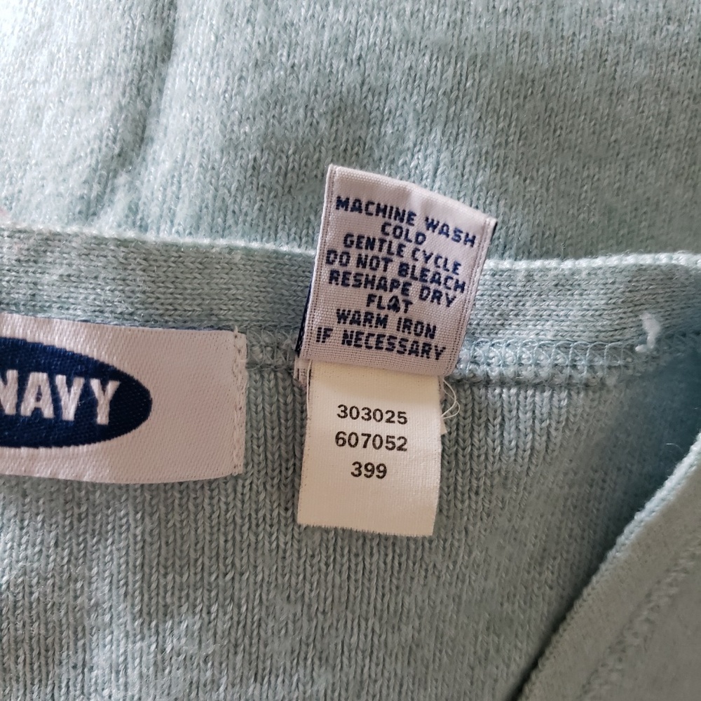 Old Navy Long Sleeve Top Size M - Picture 5 of 5